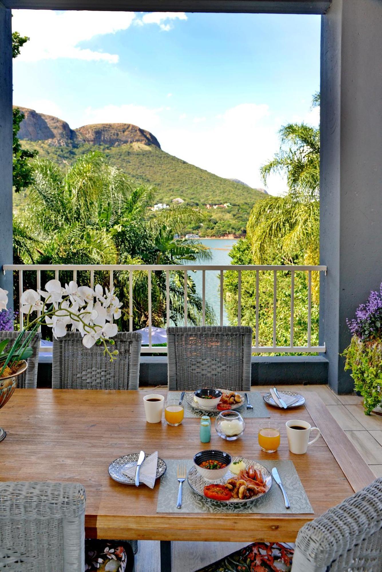 The Shore House Hartbeespoort Exterior photo